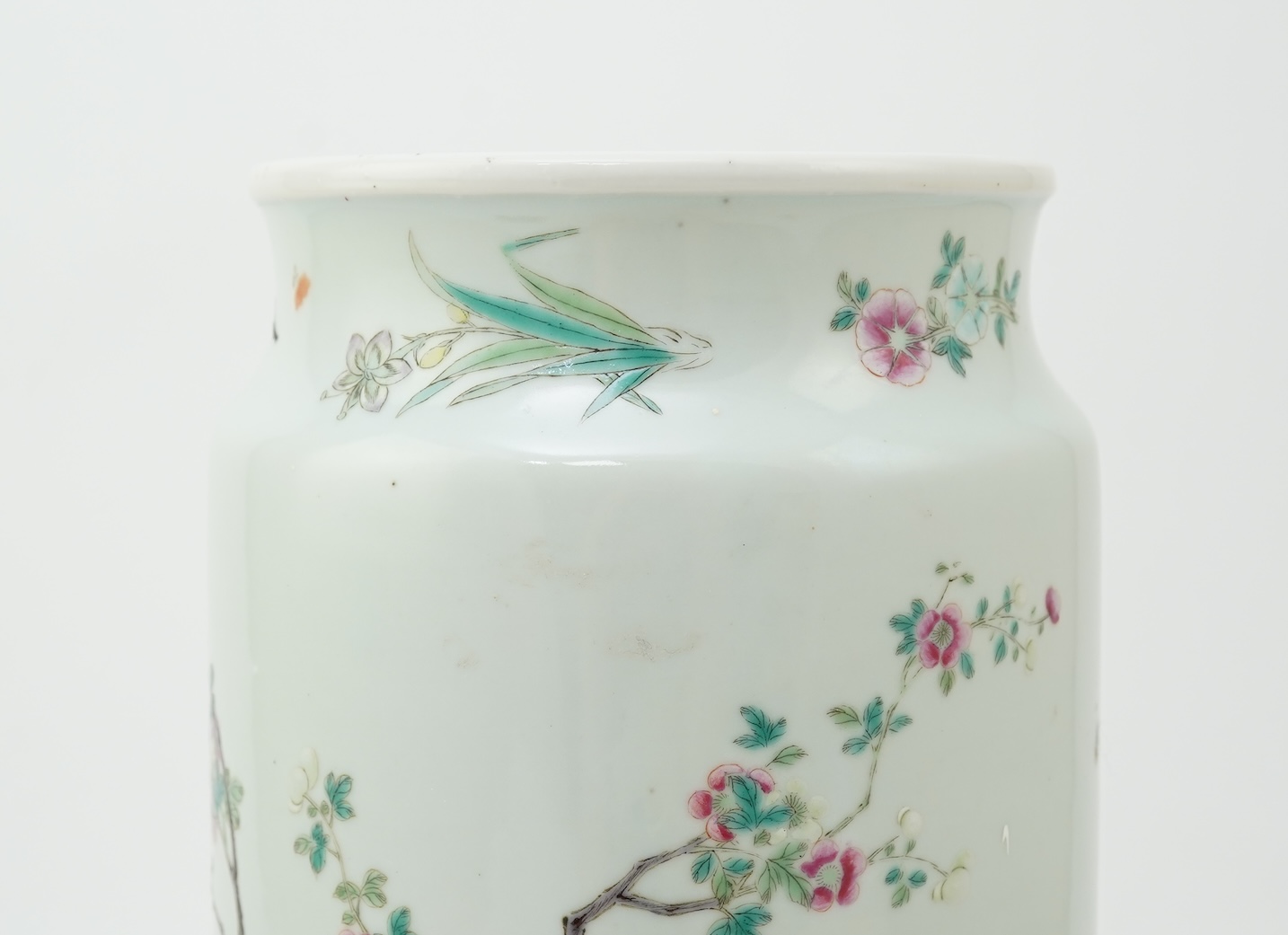 A Chinese famille rose ‘pheasant’ sleeve vase, 19th century